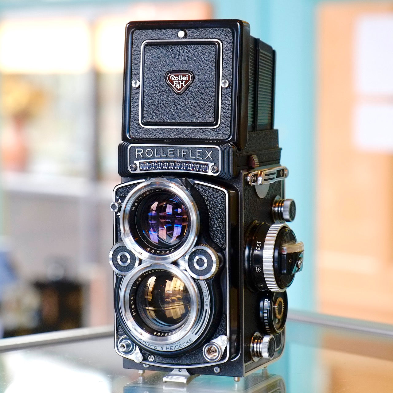 Rolleiflex 2.8F Planar – Camera Traders