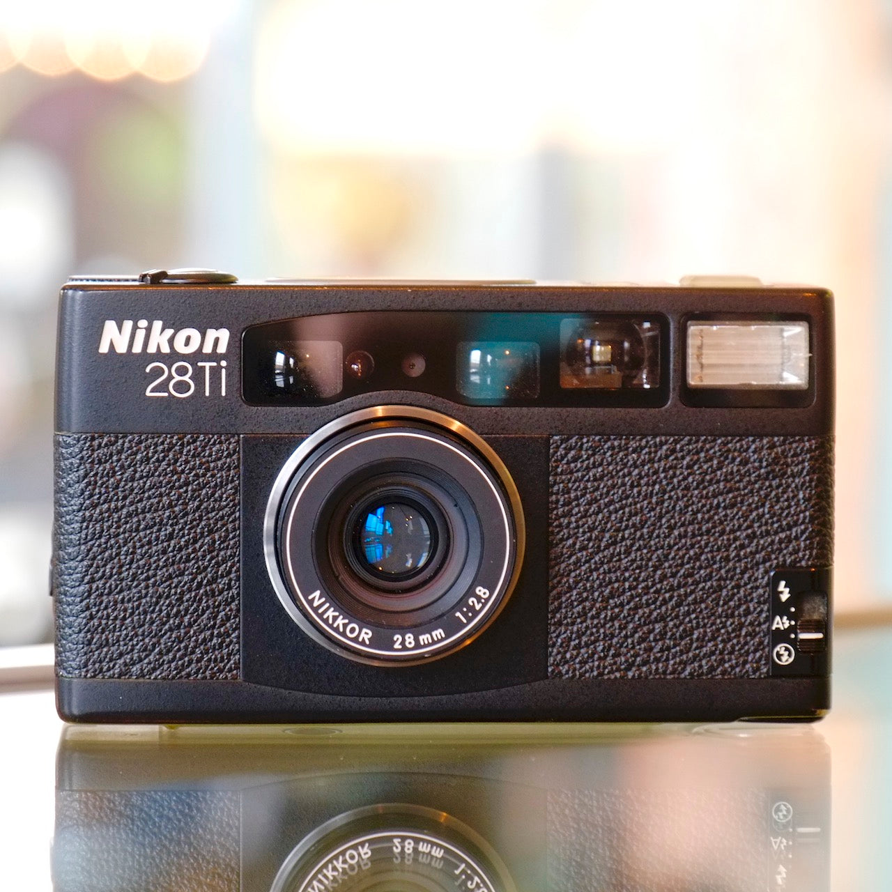 Nikon 28Ti – Camera Traders