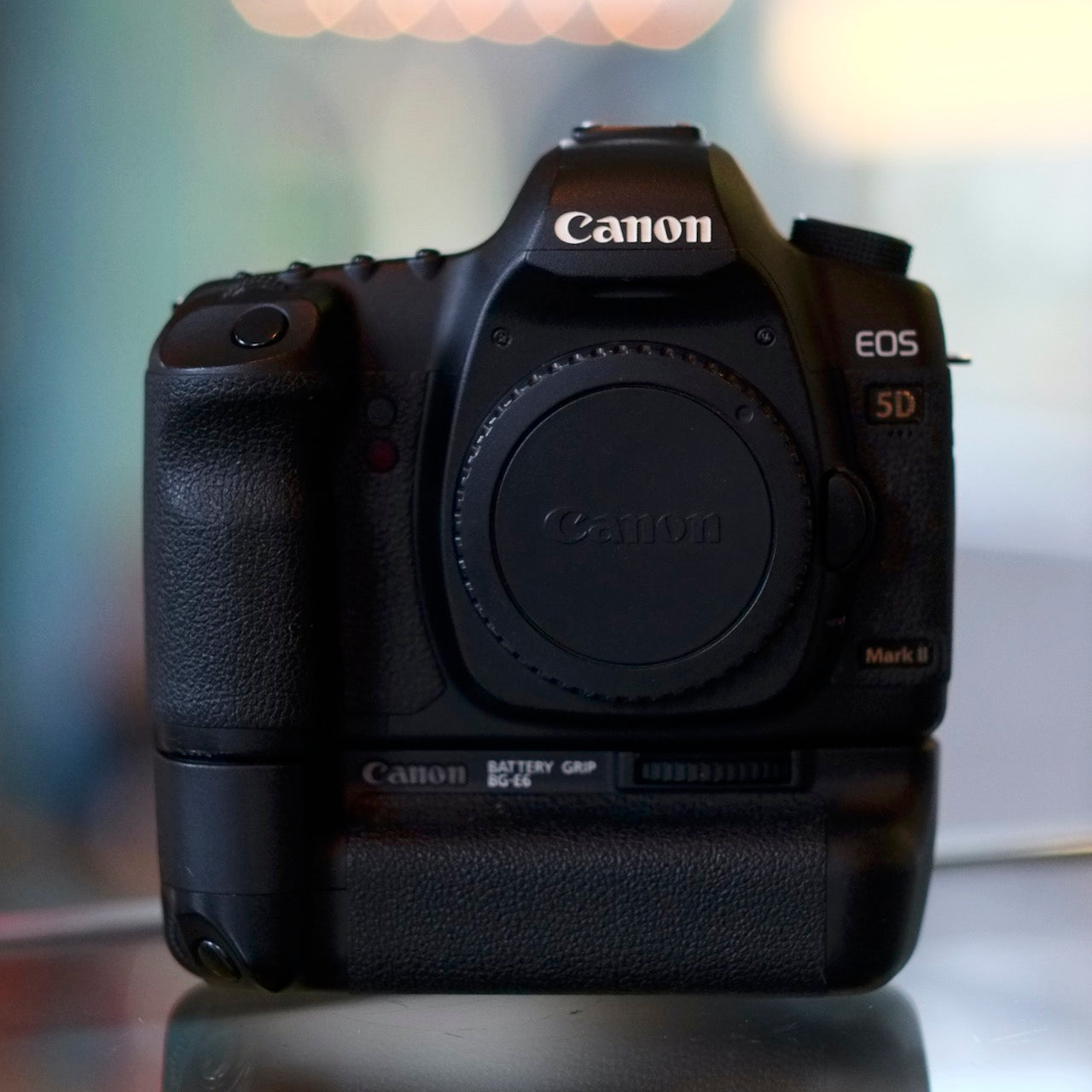 Canon EOS 5D Mark II with BG-E6 – Camera Traders