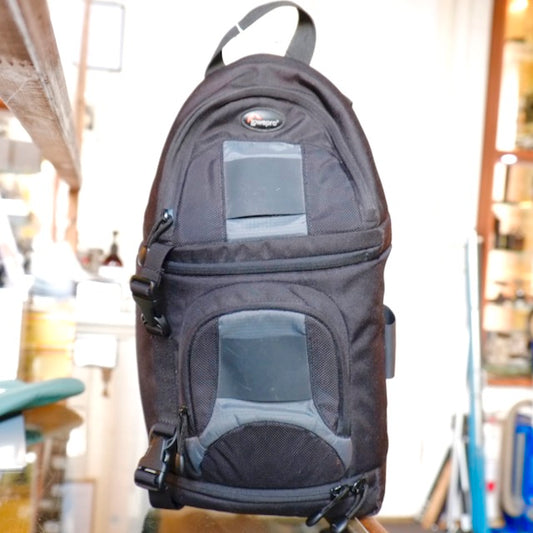 Lowepro Slingshot 100AW